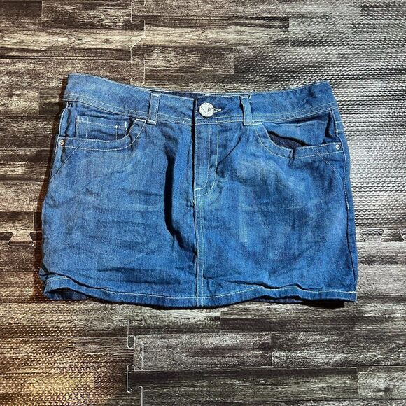 Divided by H&M Women's Denim Jean Mini Skirt - Picture 1 of 3